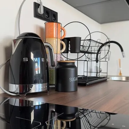 Hotspot Apartment *